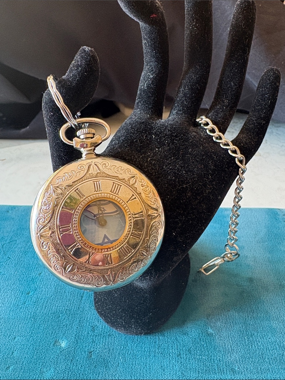 Musical Vintage-Inspired Silver Pocket Watch Silver